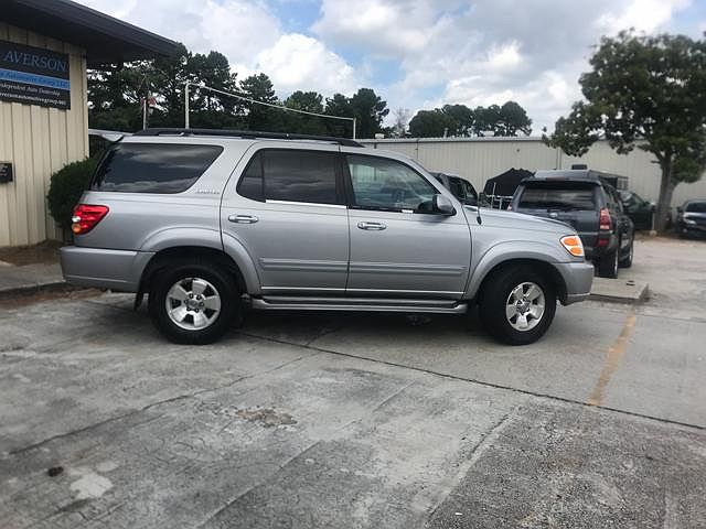 2003 Toyota Sequoia Limited Edition image 2
