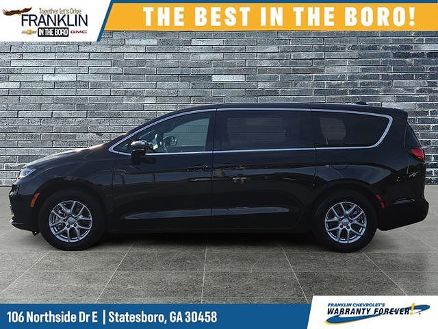 2025 Chrysler Pacifica
