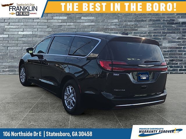 2025 Chrysler Pacifica