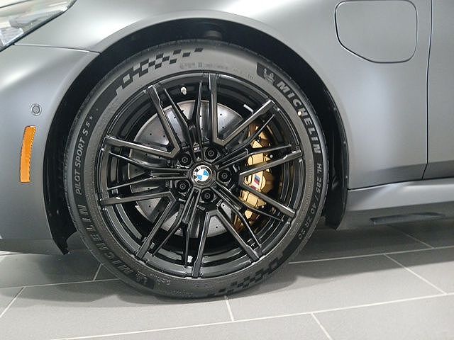 2025 BMW M5