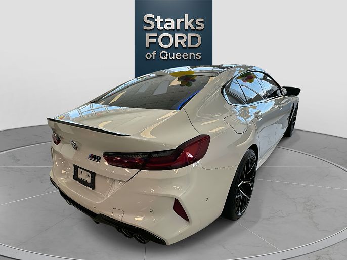 2023 BMW M8