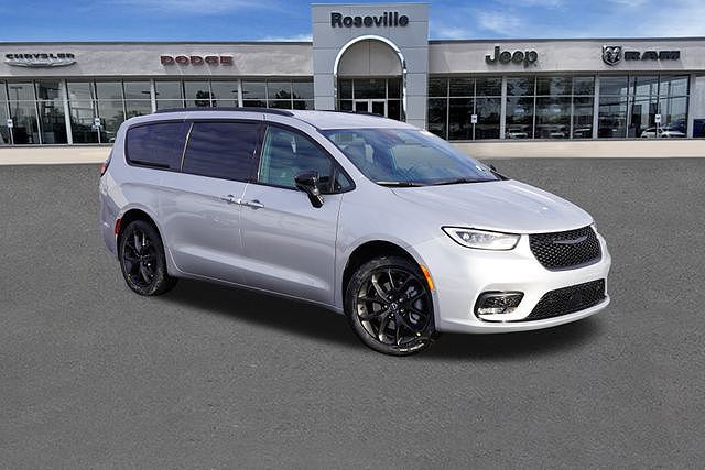 2026 Chrysler Pacifica