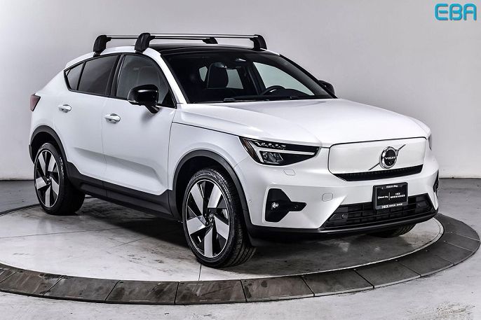 2023 Volvo C40