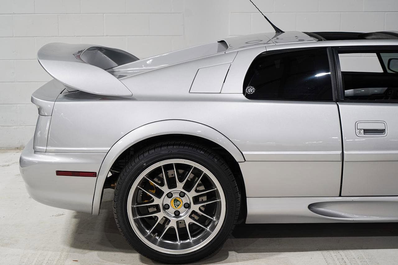 2002 Lotus Esprit