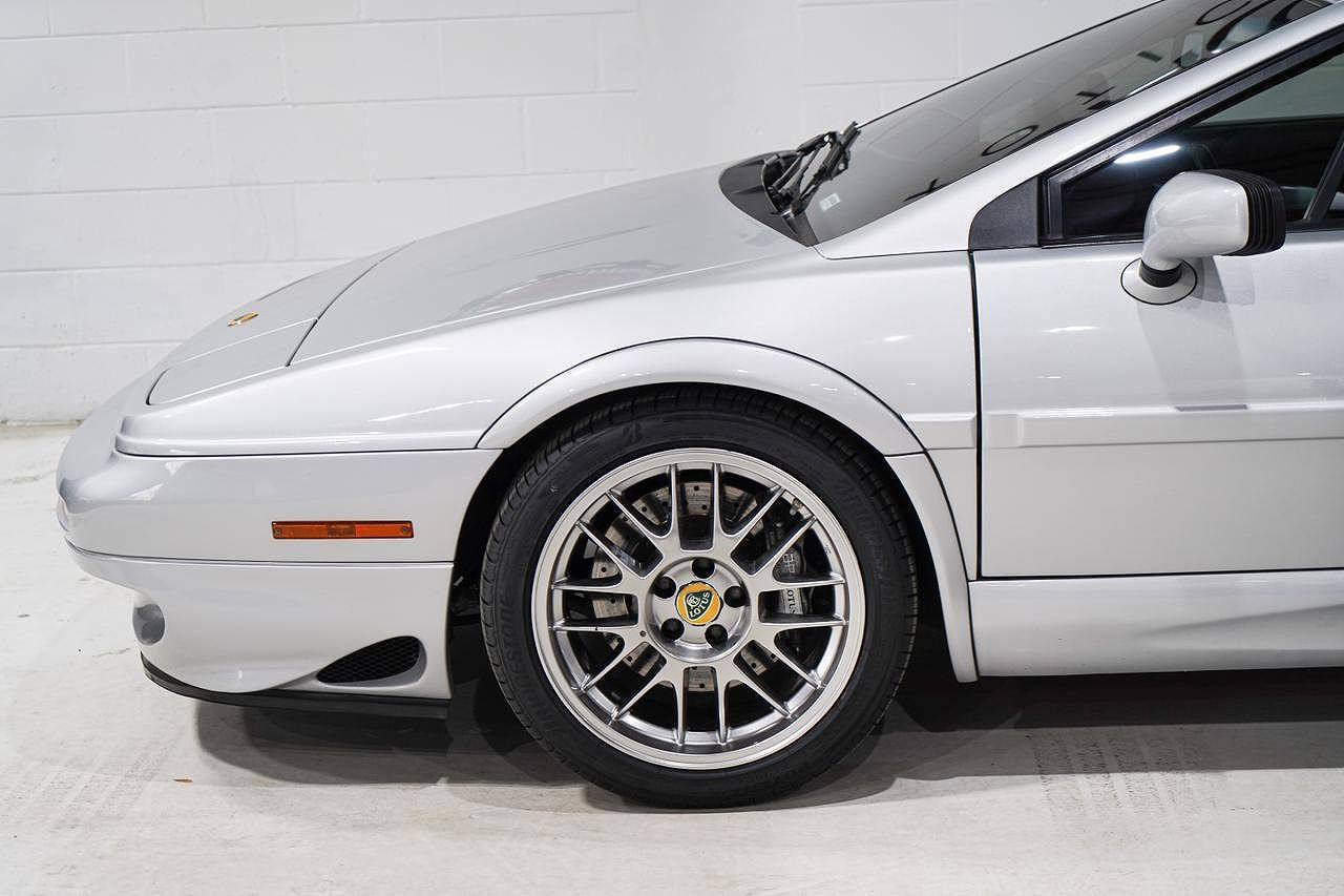 2002 Lotus Esprit