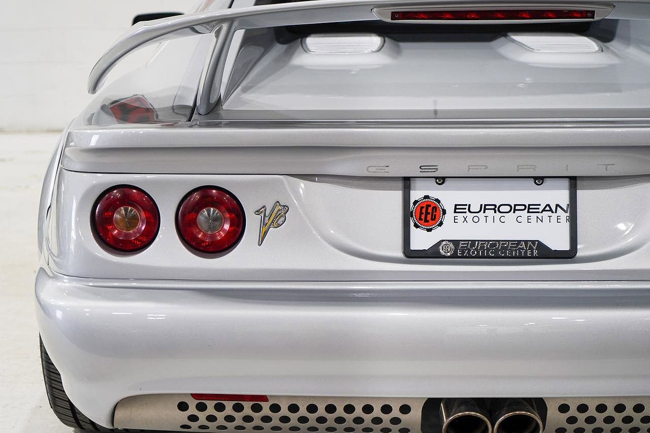 2002 Lotus Esprit