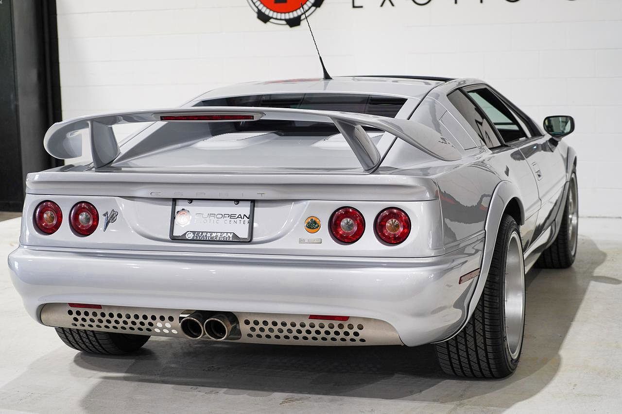 2002 Lotus Esprit
