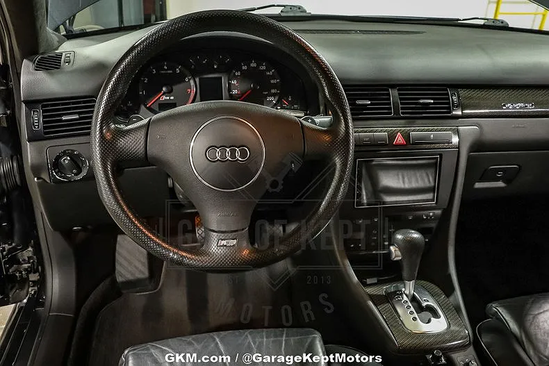 2003 Audi RS6 null image 3