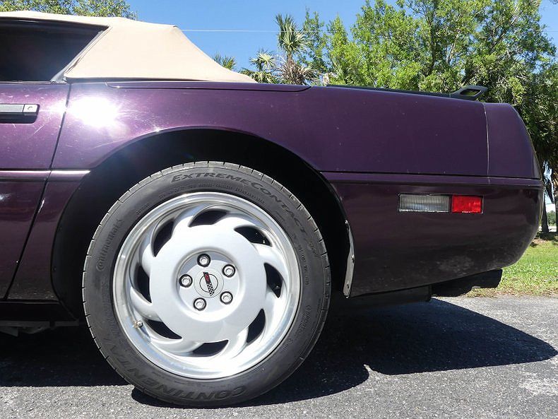 1992 Chevrolet Corvette null image 21