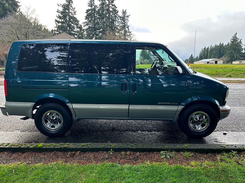 1998 GMC Safari SLX image 5