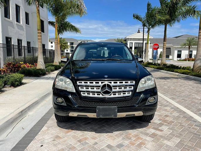 2010 Mercedes-Benz M-Class