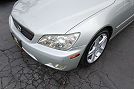 2002 Lexus IS 300 image 9
