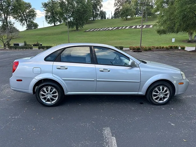 2007 Suzuki Forenza