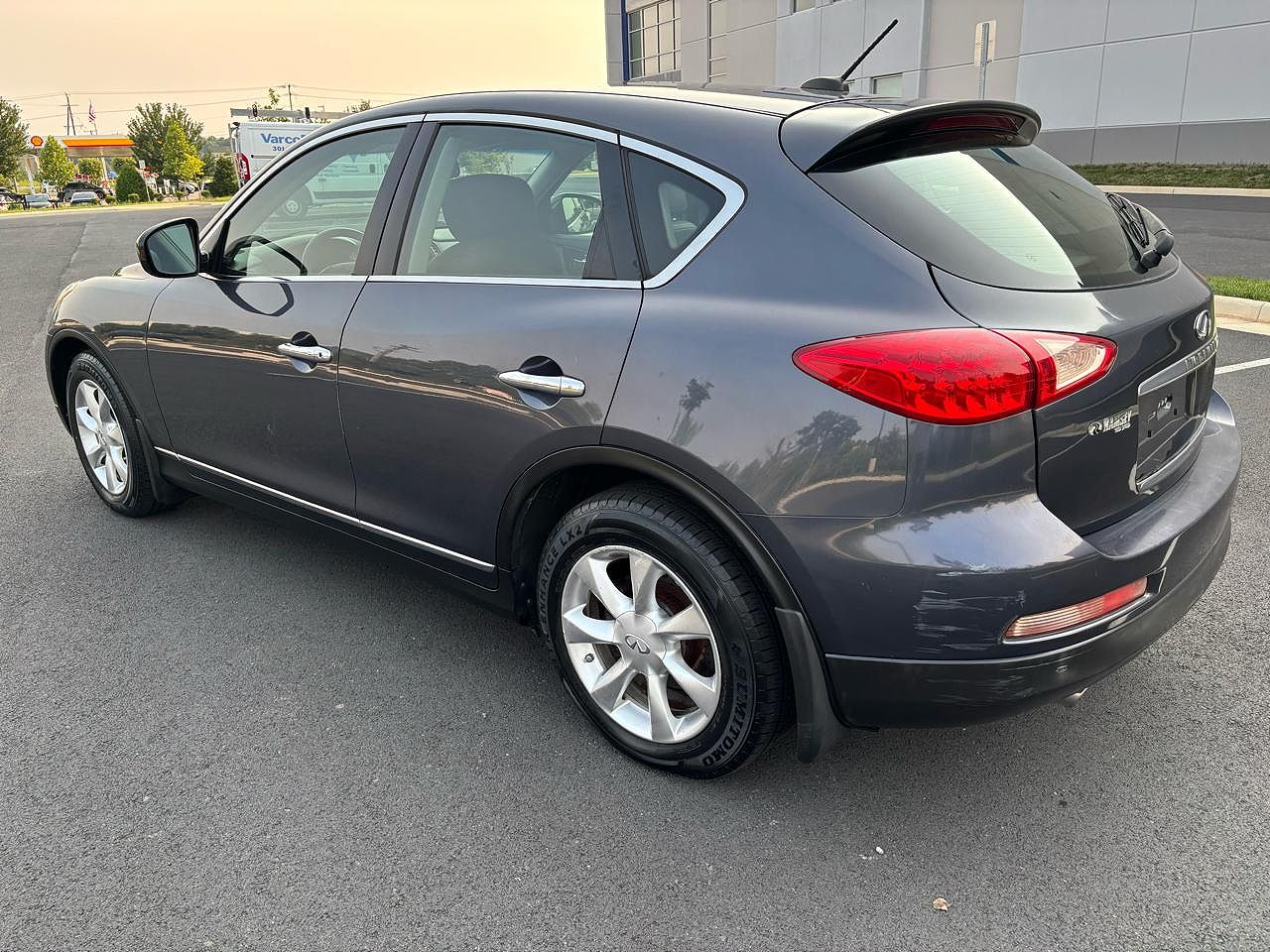 2010 Infiniti EX35