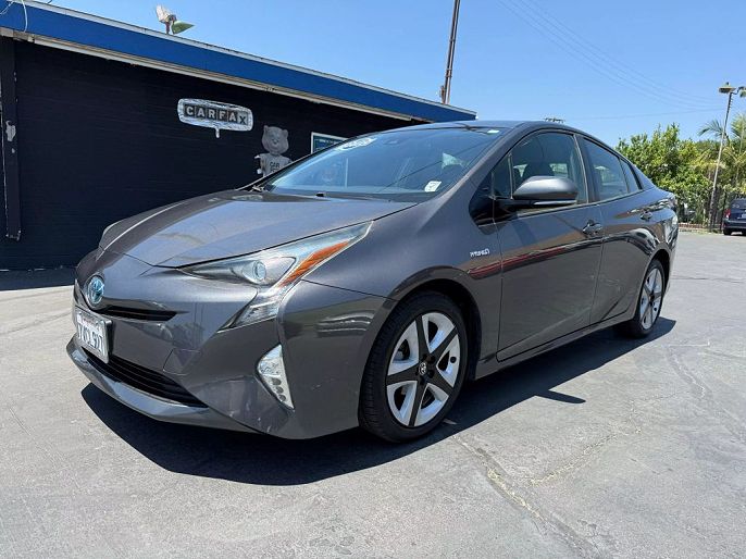 2016 Toyota Prius