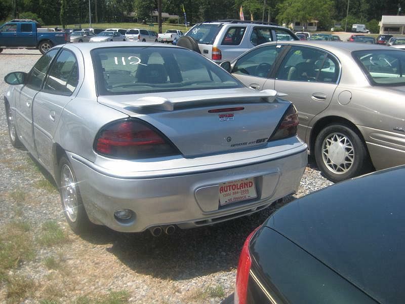 2003 Pontiac Grand Am GT image 3