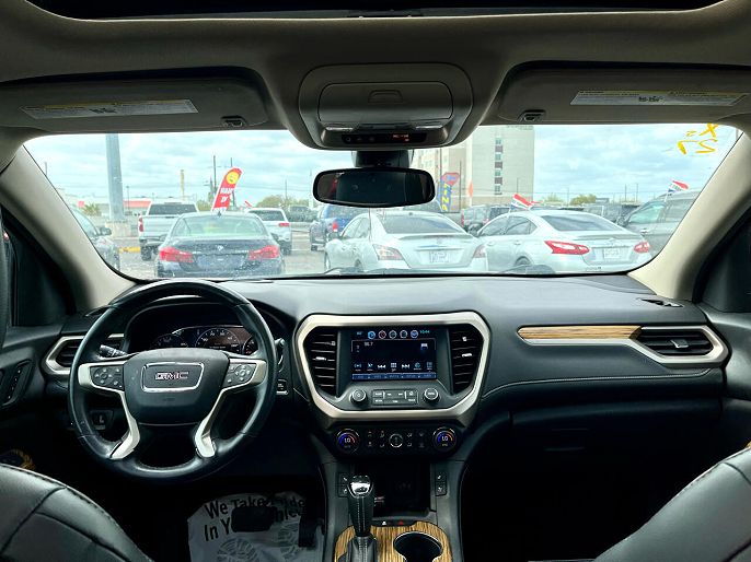 2017 GMC Acadia