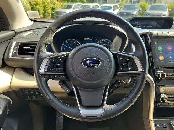 2022 Subaru Ascent Limited photo 10