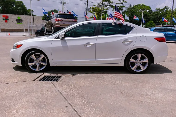 2014 Acura ILX