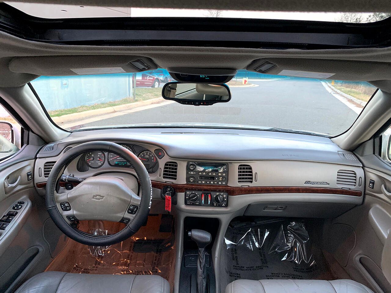 2003 Chevrolet Impala LS image 16