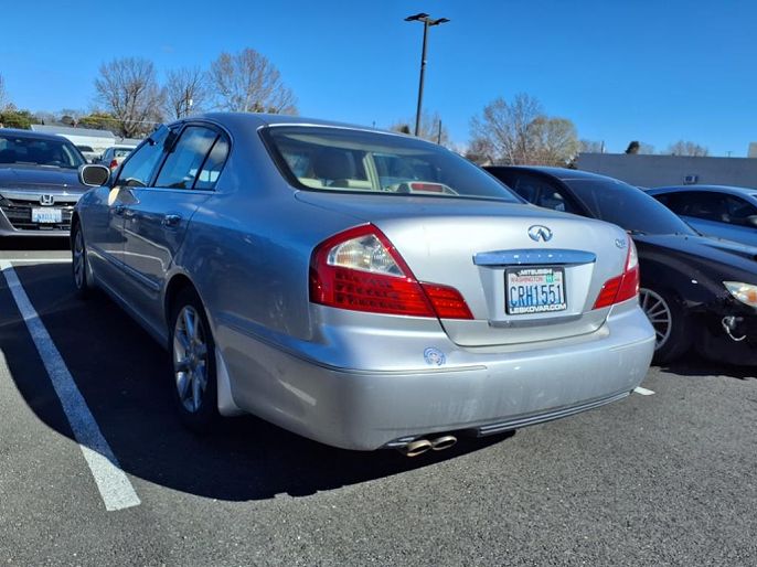 2005 Infiniti Q45