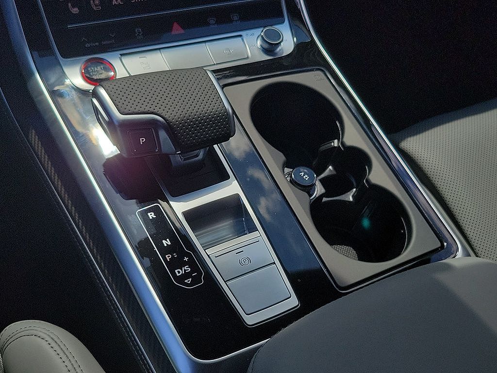 2026 Audi SQ8