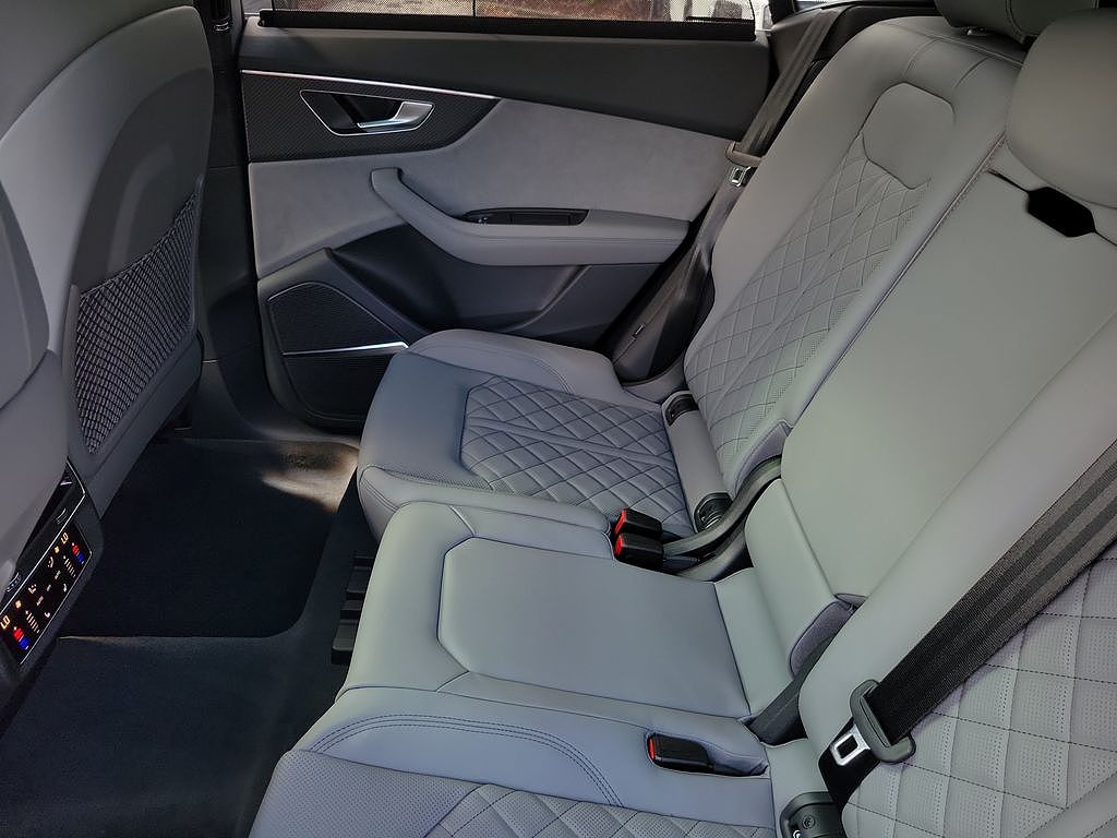 2026 Audi SQ8