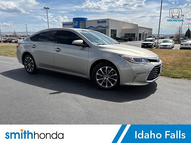 2016 Toyota Avalon