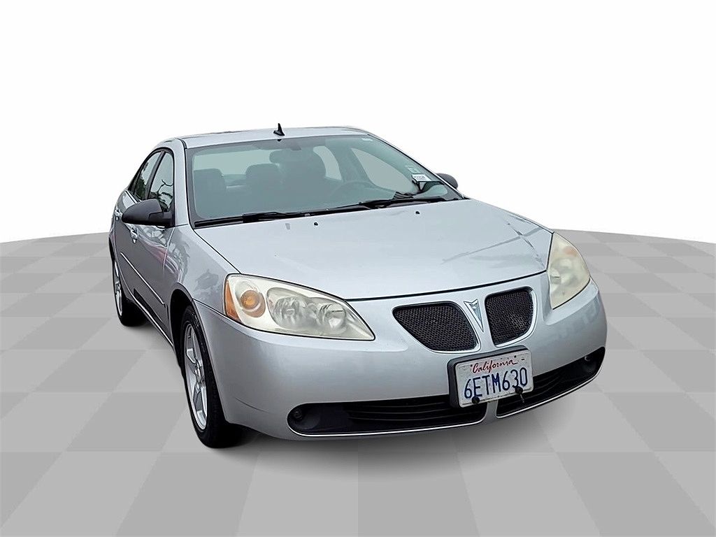 2009 Pontiac G6 GT image 2
