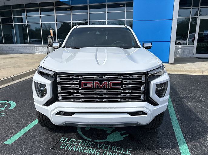 2026 GMC Canyon