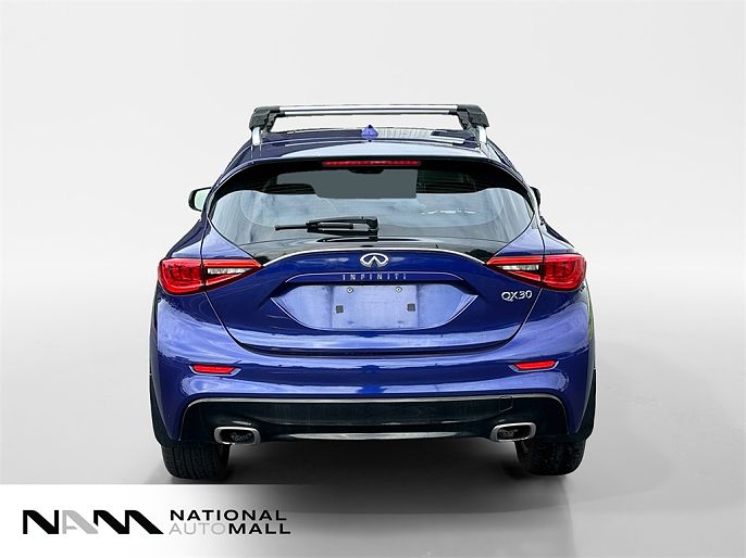 2017 Infiniti QX30