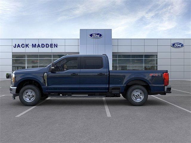 2025 Ford F-250