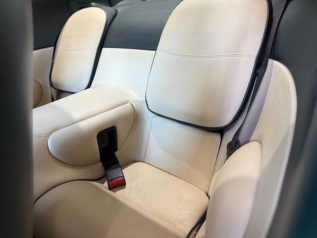 2000 Aston Martin DB7 Vantage