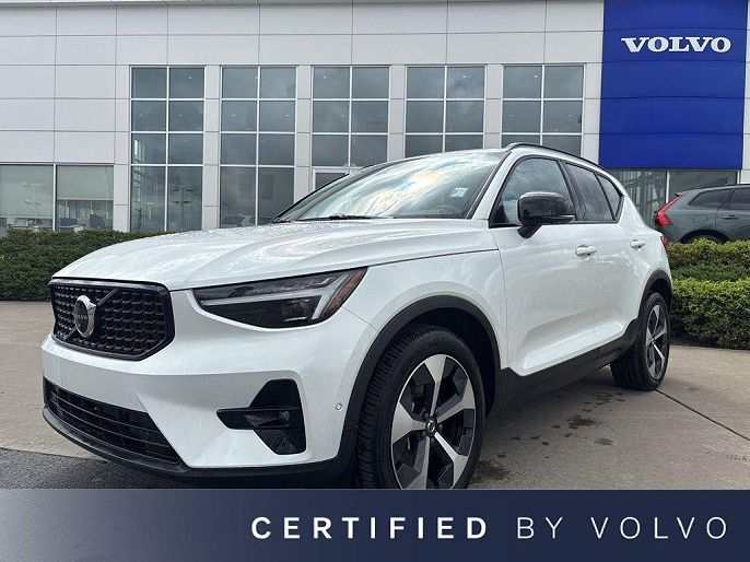 2026 Volvo XC40