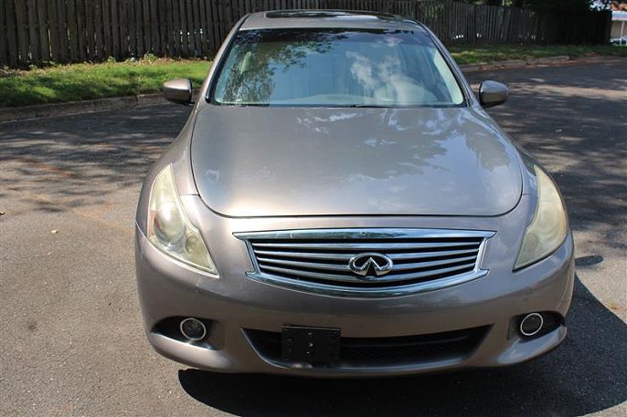 2012 Infiniti G37