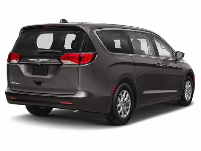 2018 Chrysler Pacifica L image 2