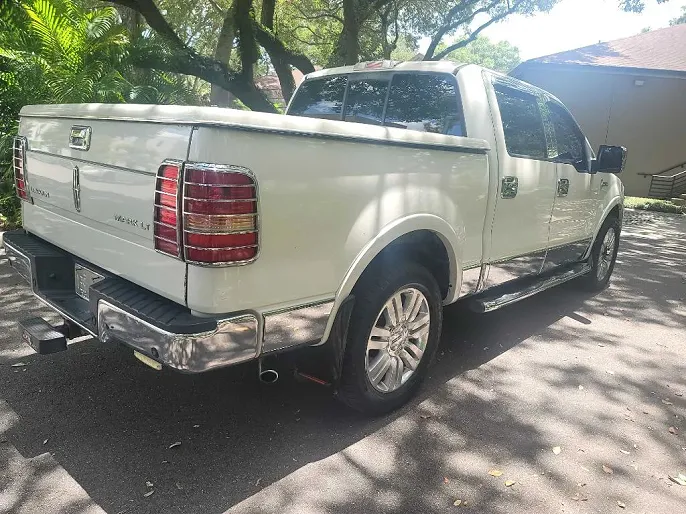 2006 Lincoln Mark LT