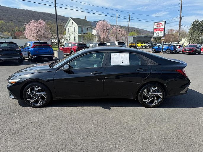2025 Hyundai Elantra
