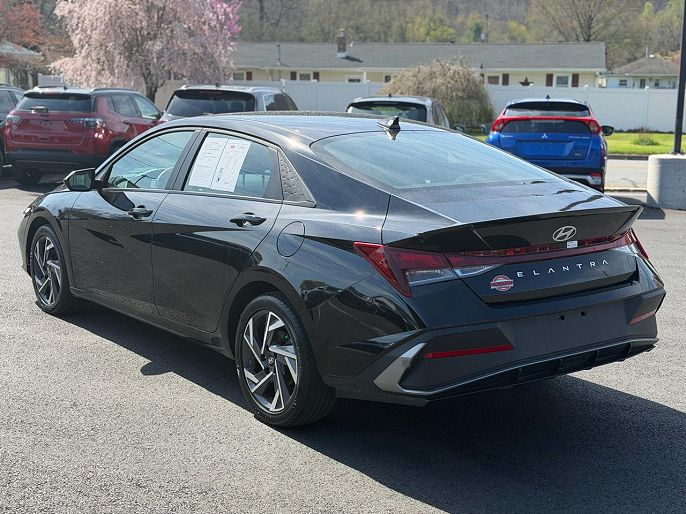 2025 Hyundai Elantra