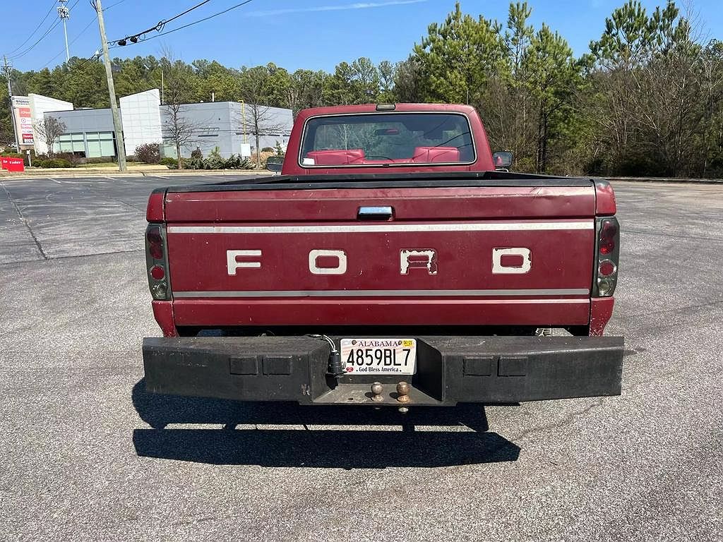 1990 Ford F-250 XL image 4