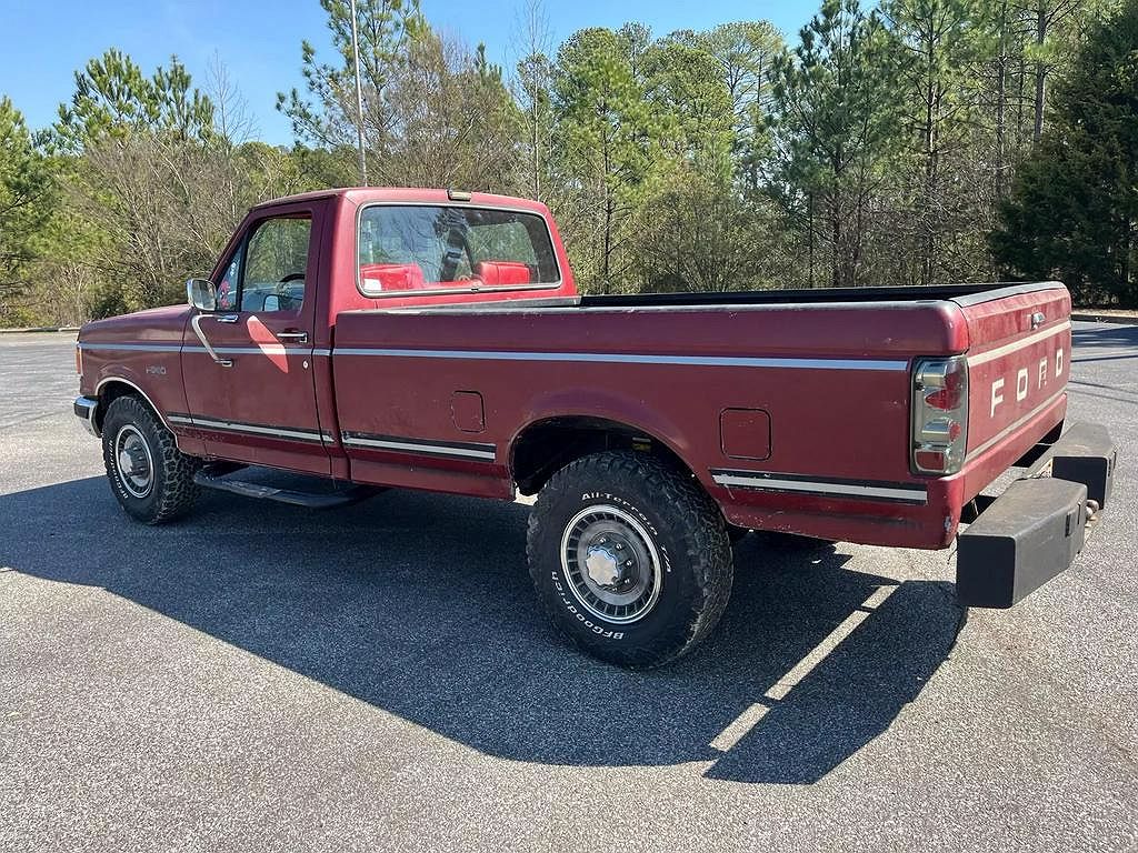 1990 Ford F-250 XL image 5
