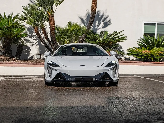 2023 Mclaren Artura
