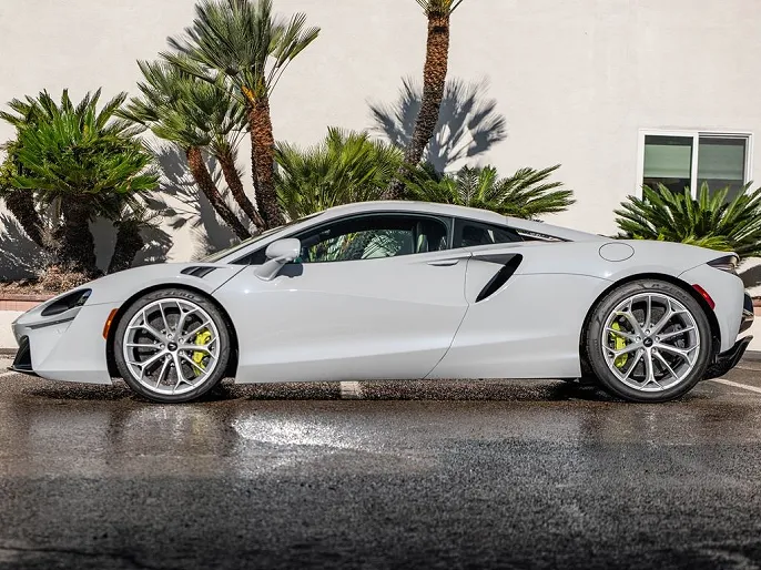 2023 Mclaren Artura