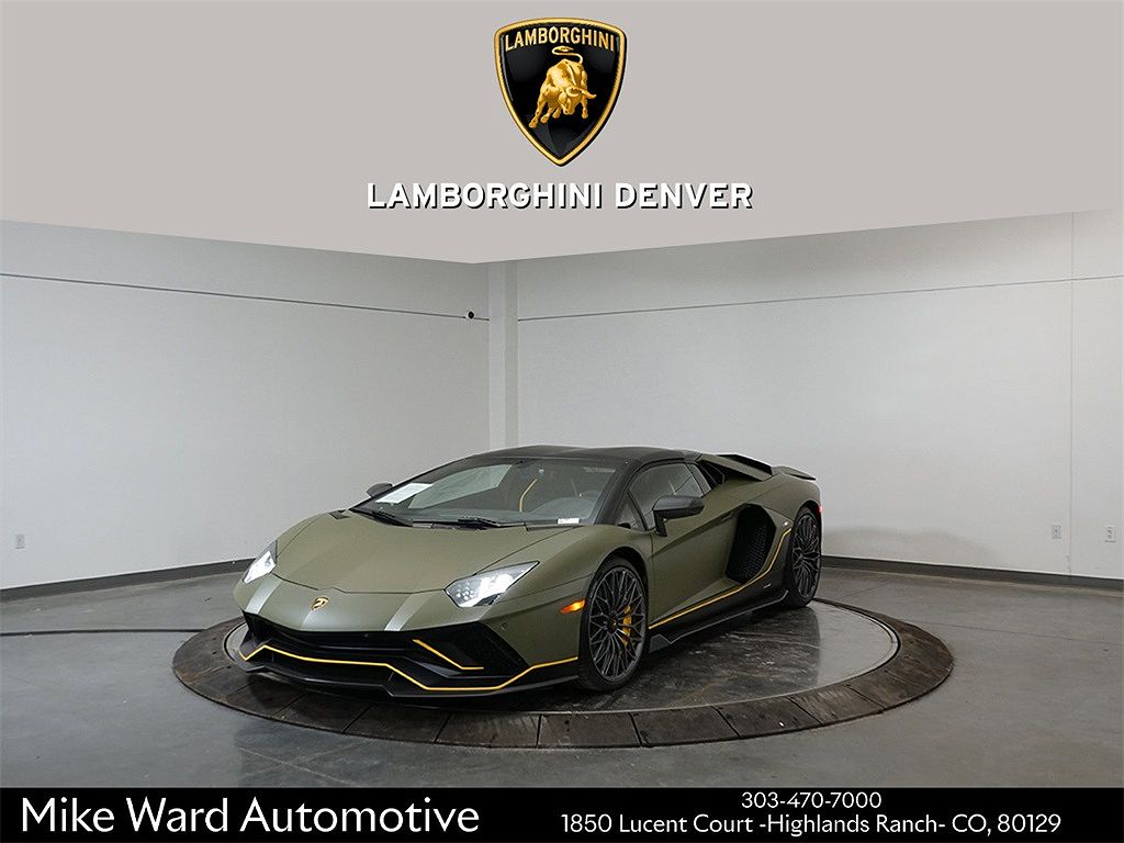 2022 Lamborghini Aventador null image 0