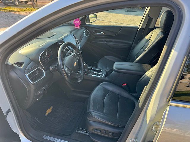 2018 Chevrolet Equinox Premier image 4