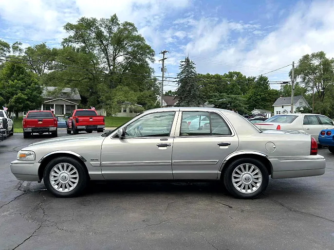 2010 Mercury Grand Marquis