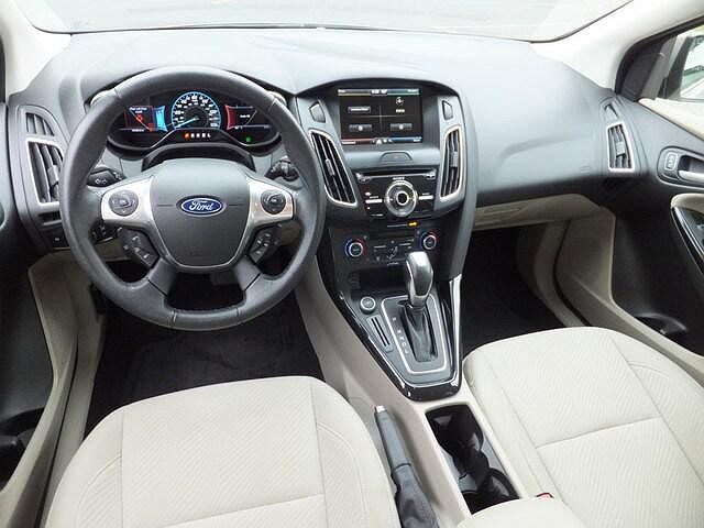 2015 Ford Focus Electric image 13