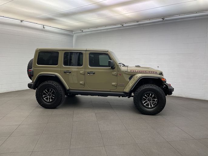 2025 Jeep Wrangler
