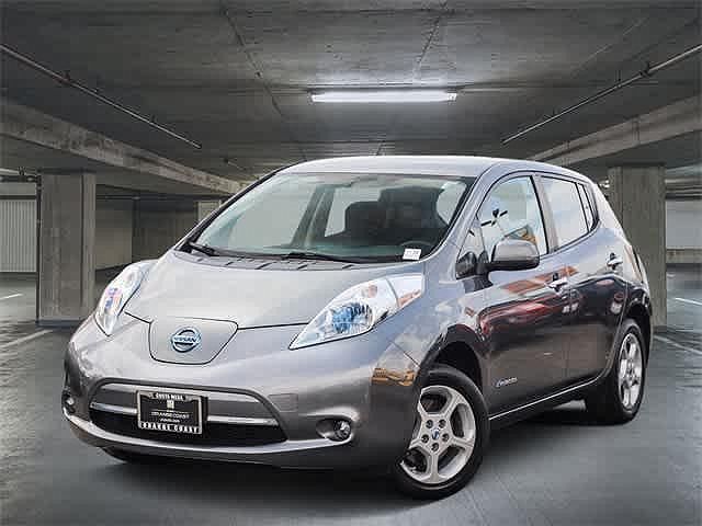2014 Nissan Leaf SV image 0
