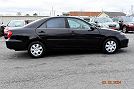 2004 Toyota Camry XLE image 9